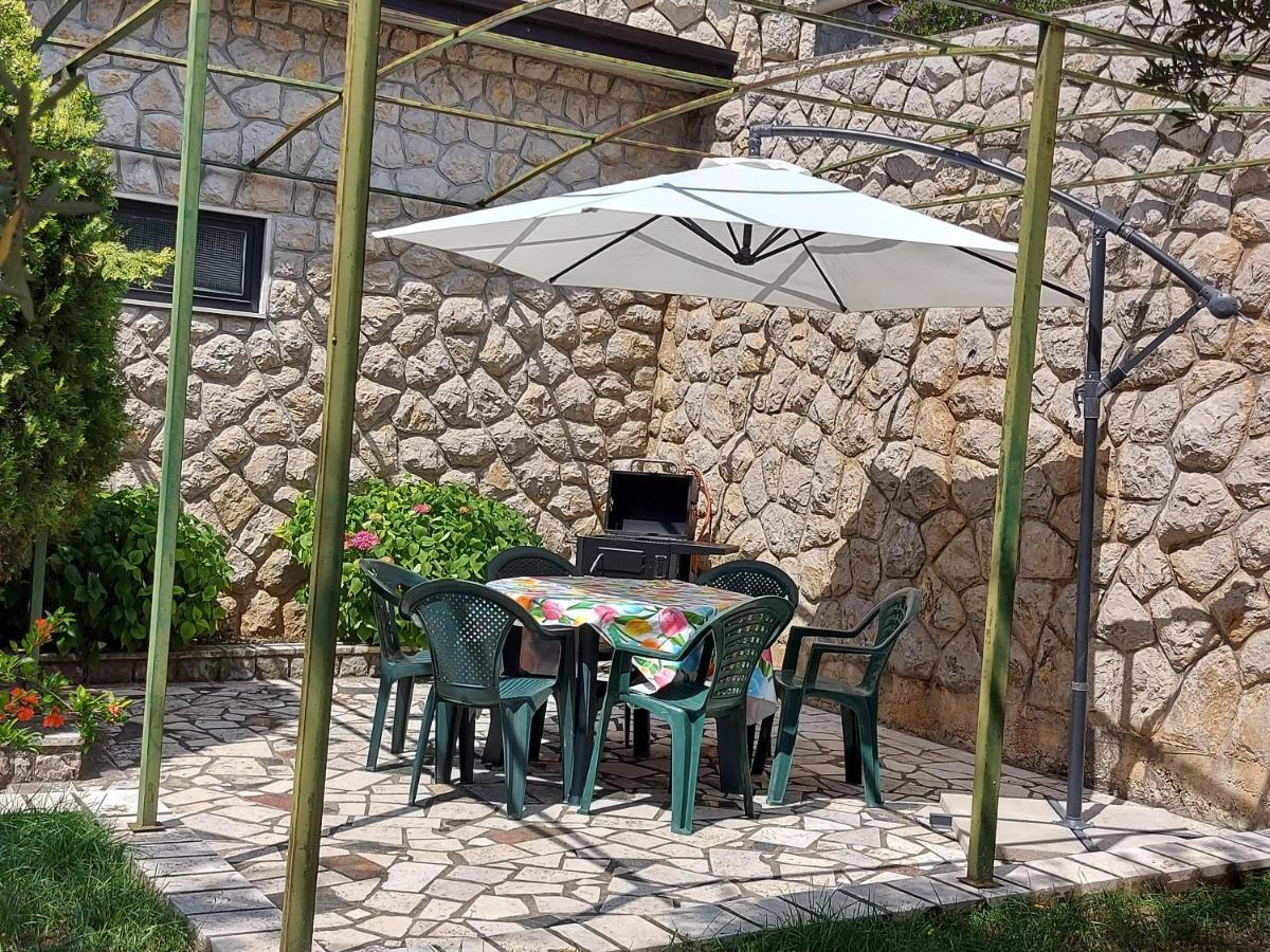 Apartment Mediterranean Garden Fiume Kültér fotó